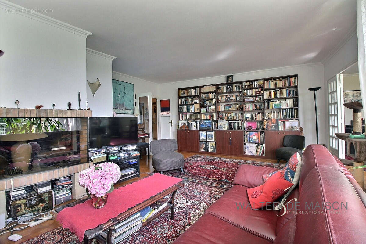 Appartement à PARIS-12E
