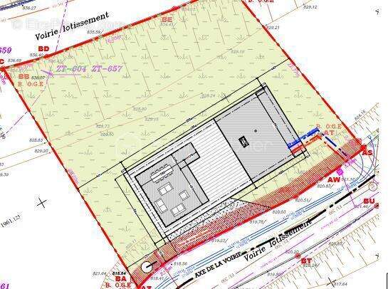 Terrain à SAINT-PANCRACE