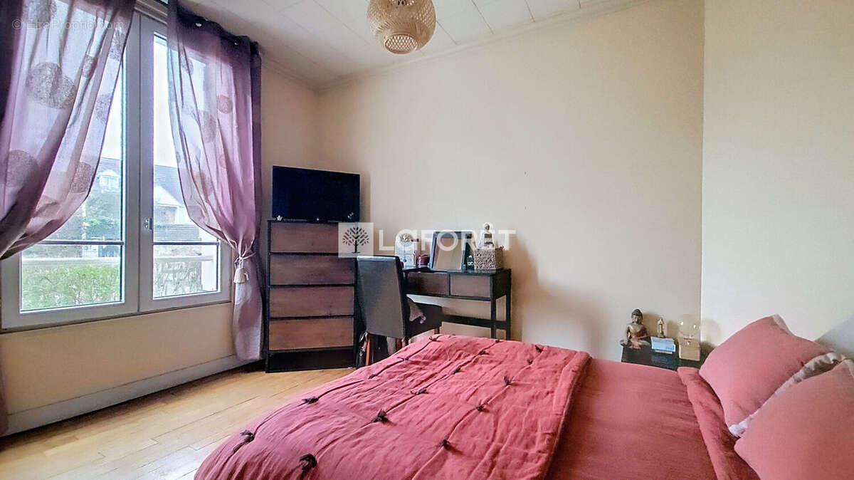 Maison à SAINT-BRICE-SOUS-FORET