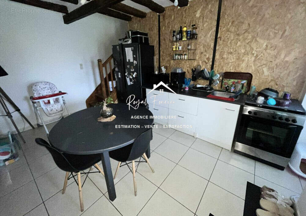 Cuisine provisoire - Maison à SAINTE-MAURE-DE-TOURAINE