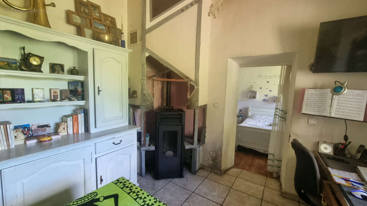 Maison à LABASSERE