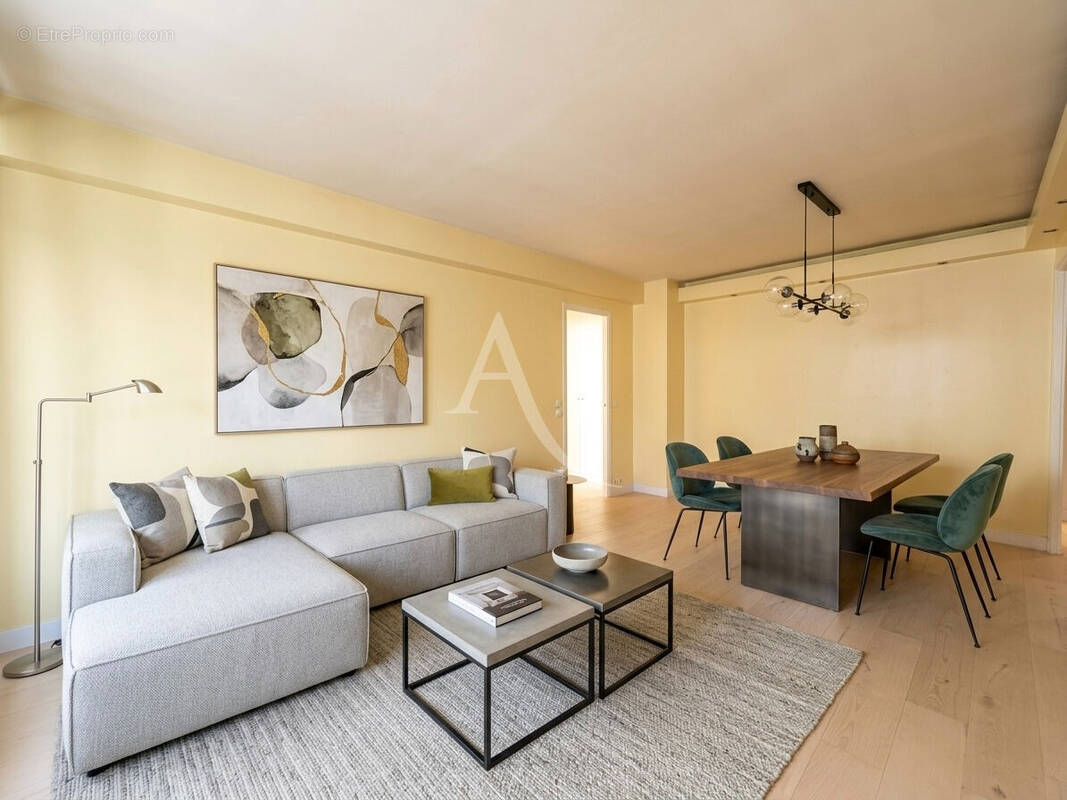 Appartement à PARIS-13E