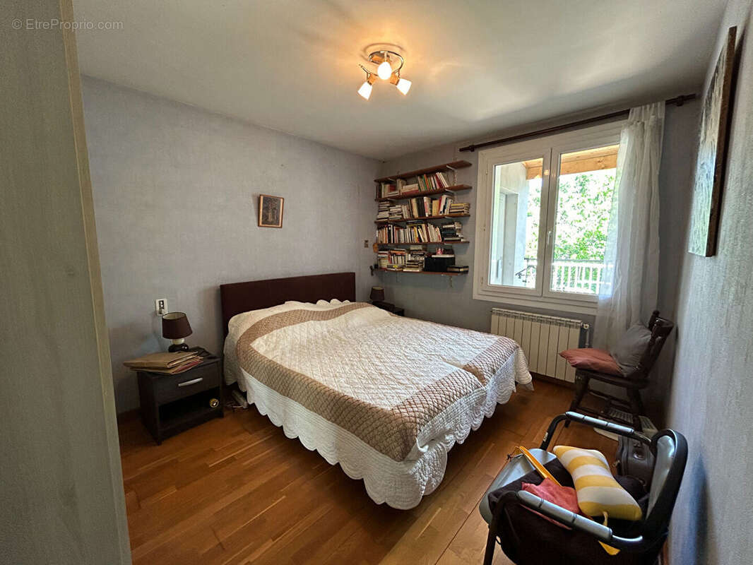 Belle maison familiale de 145 m² avec jardin, garage et ASCENSEUR privatif - photo 14