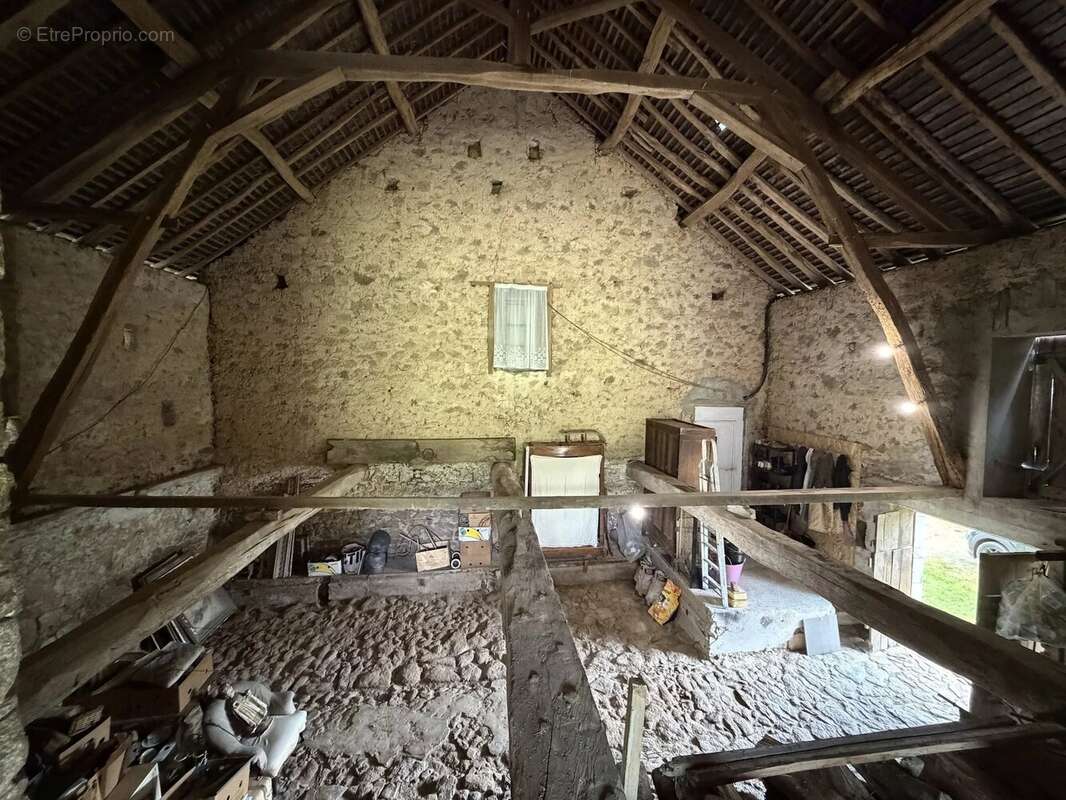 Maison à CHATEAU-CHINON(CAMPAGNE)