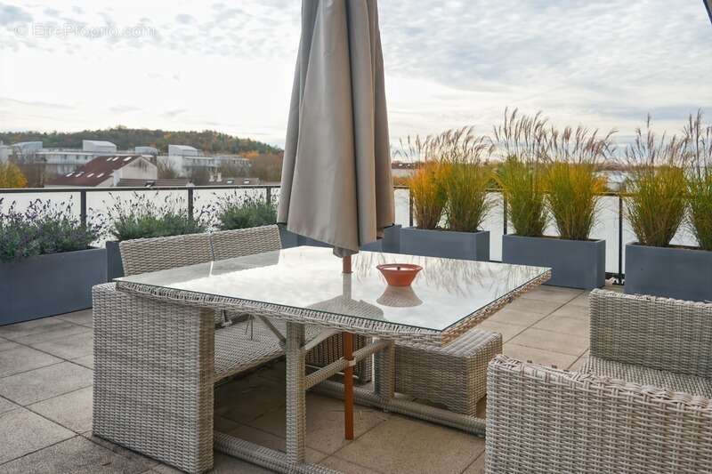 Appartement à ELANCOURT