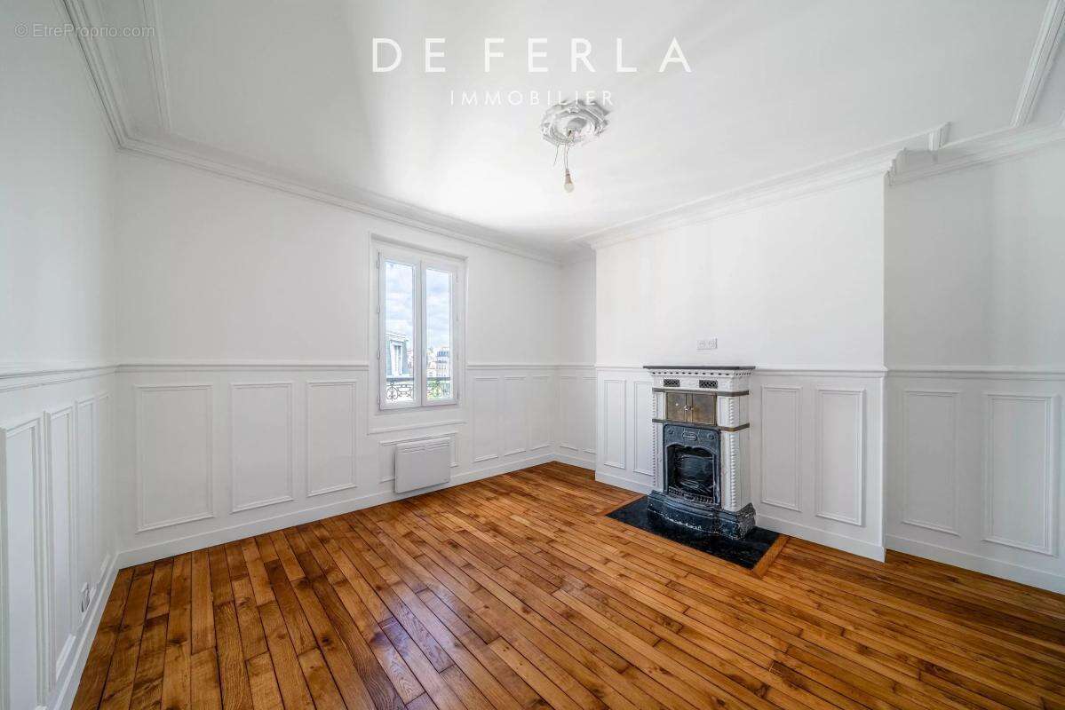 Appartement à LEVALLOIS-PERRET