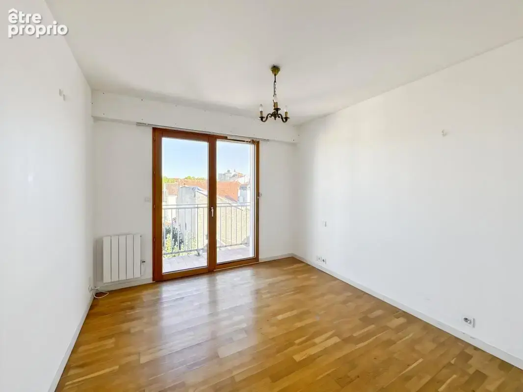 T2 de 44 m² avec deux balcons et cave – Résidence Le Palace à Périgueux - photo 8