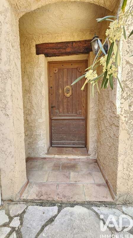 Photo 3 - Maison à TOURRETTES-SUR-LOUP