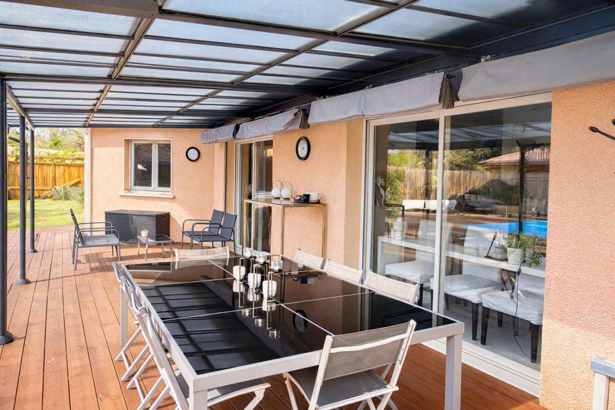 Maison à BELIN-BELIET