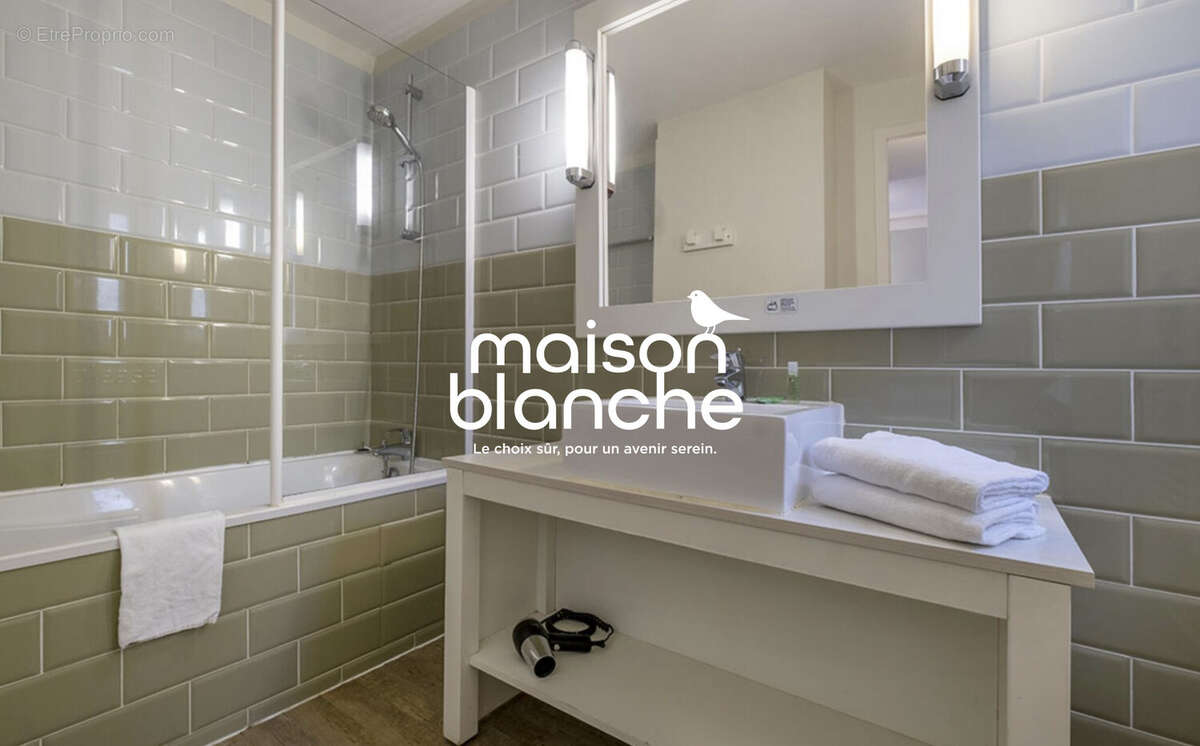 Appartement à SAINT-MARTIN-DE-RE