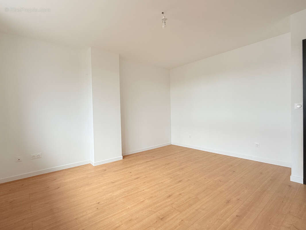 Maison à SCY-CHAZELLES