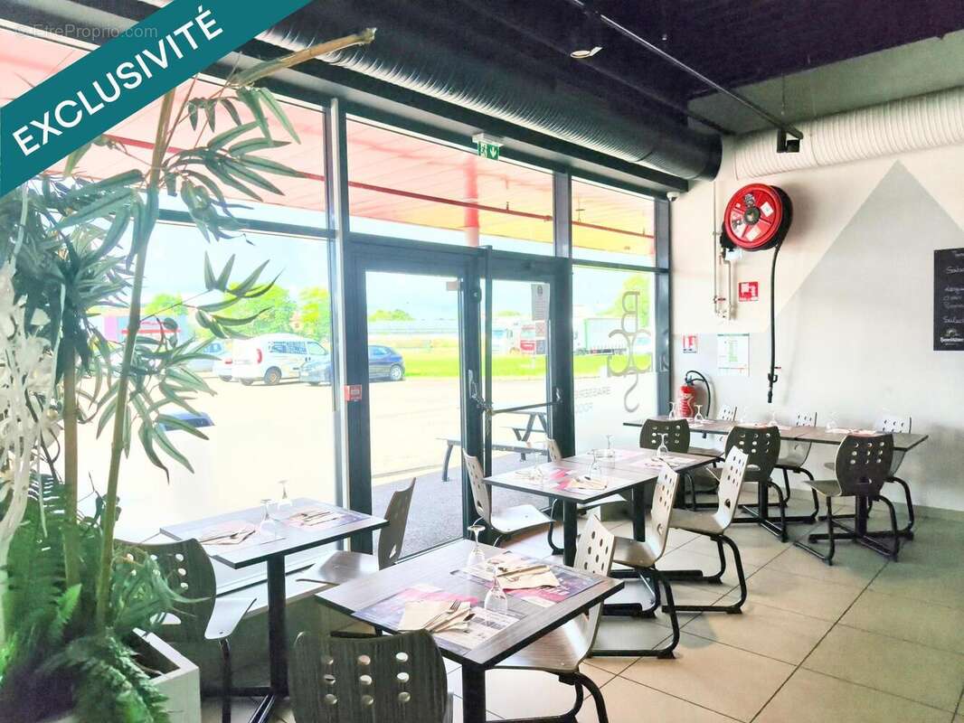 Photo 4 - Commerce à MIRECOURT