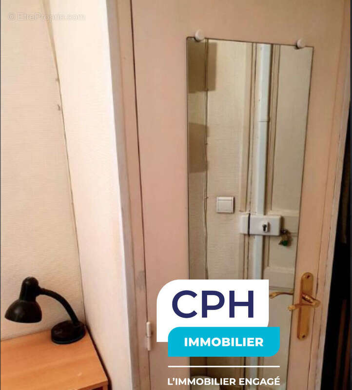 Appartement à PARIS-20E