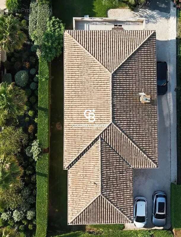 Maison à FREJUS
