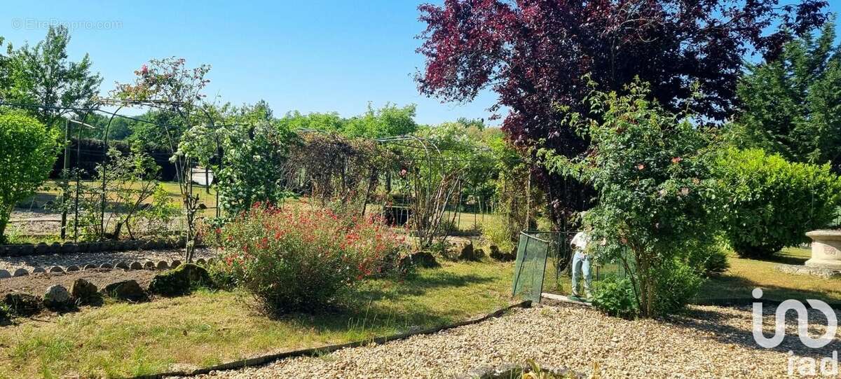 Photo 3 - Maison à DESCARTES