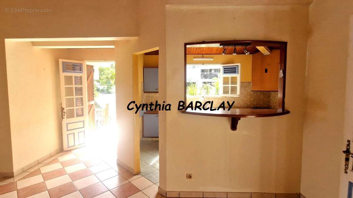 Maison à LE LAMENTIN