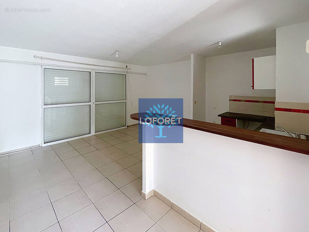 Appartement à LE ROBERT