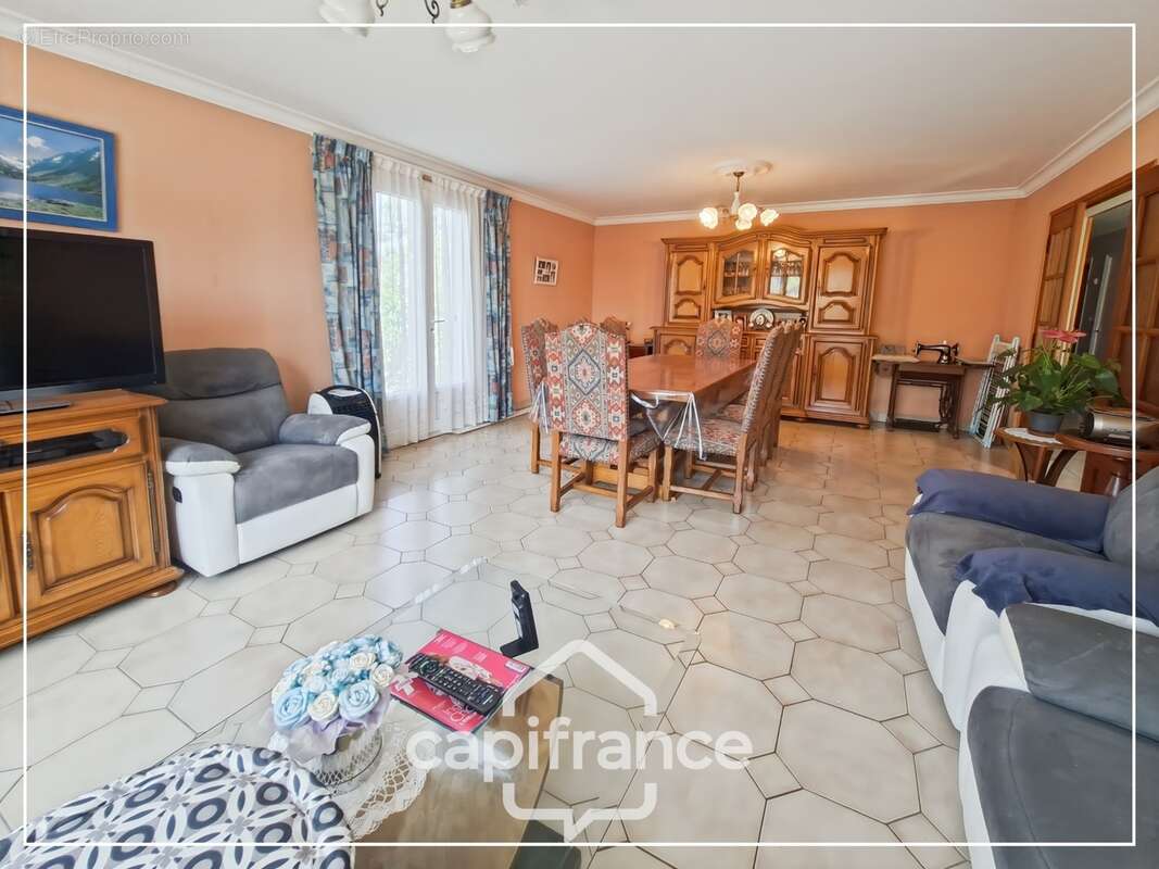 Maison familiale 136m² sur sous-sol intégral à MOISSAC, 3 grandes chambres, beaux volumes, environnement calme - photo 7