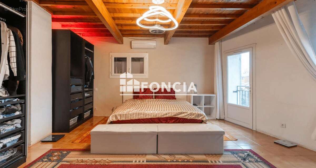 Appartement à LE PONTET