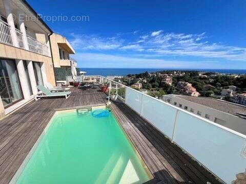 Maison à ROQUEBRUNE-CAP-MARTIN