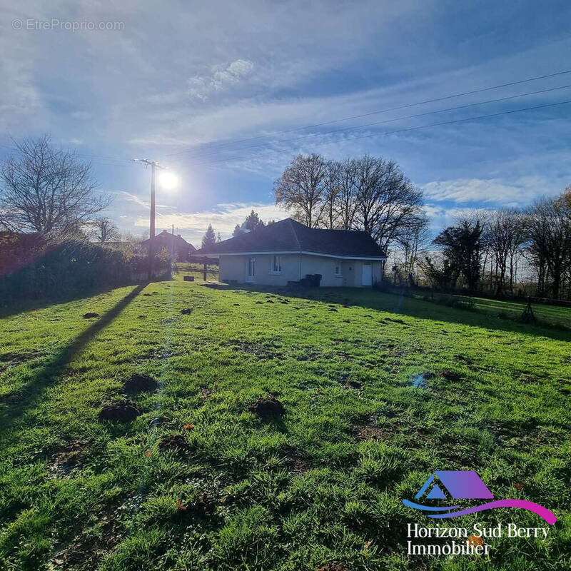 Jardin - Maison à CHENIERS
