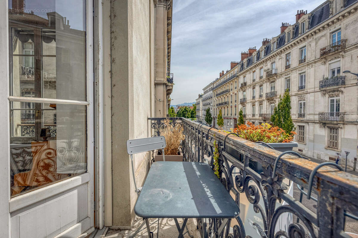 Appartement à GRENOBLE