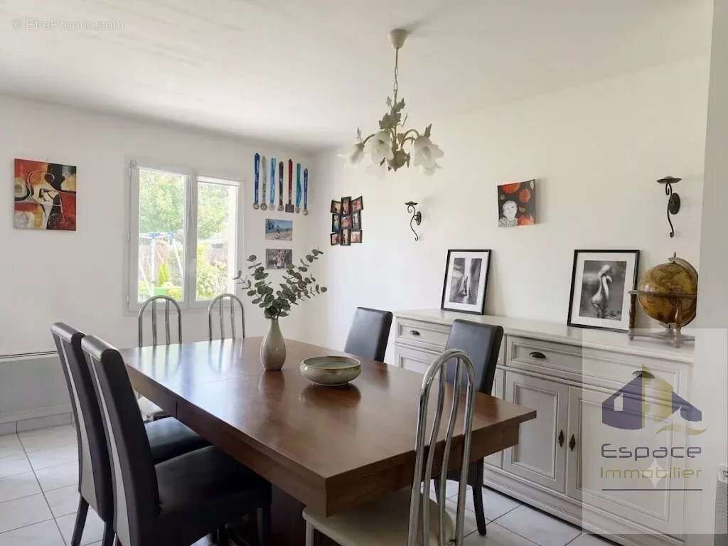 Maison à SAINT-CHRISTOPHE