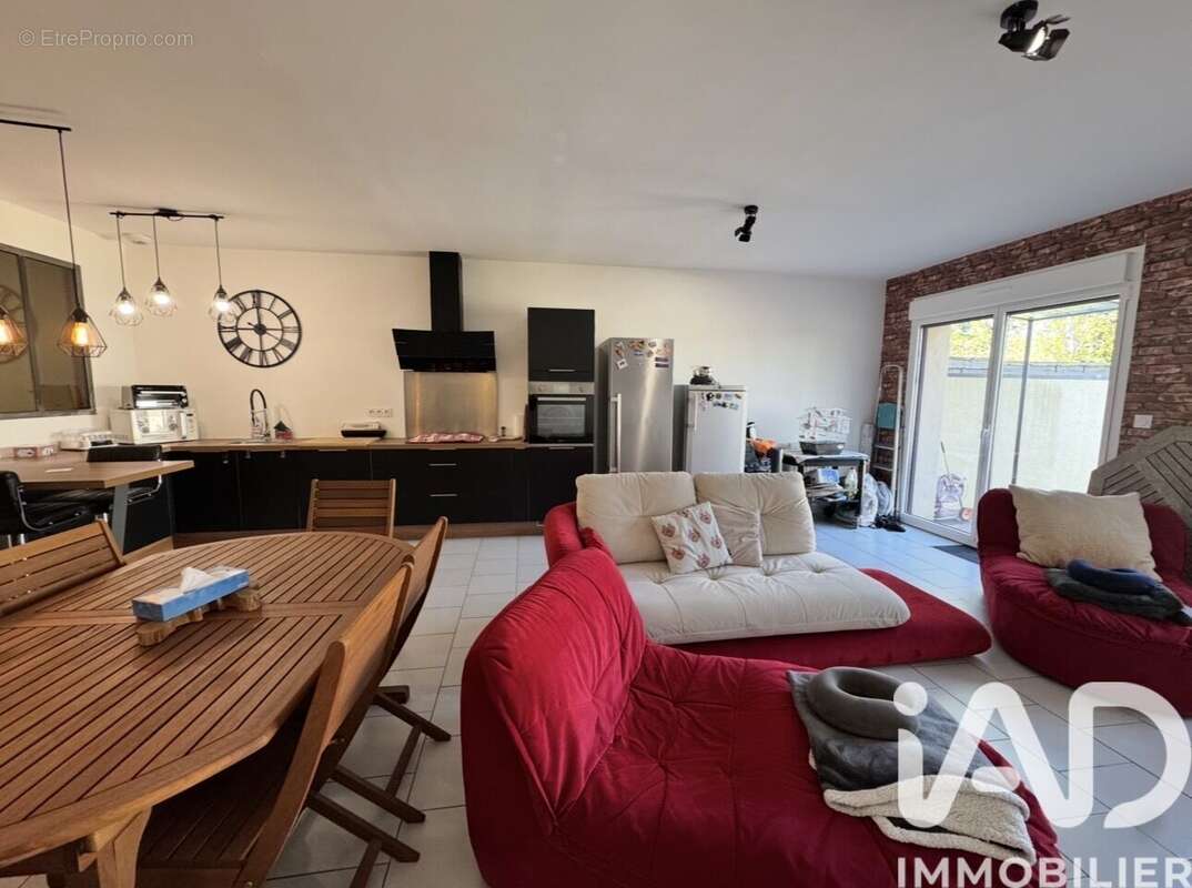 Photo 2 - Maison à SAVIGNY-SUR-ORGE