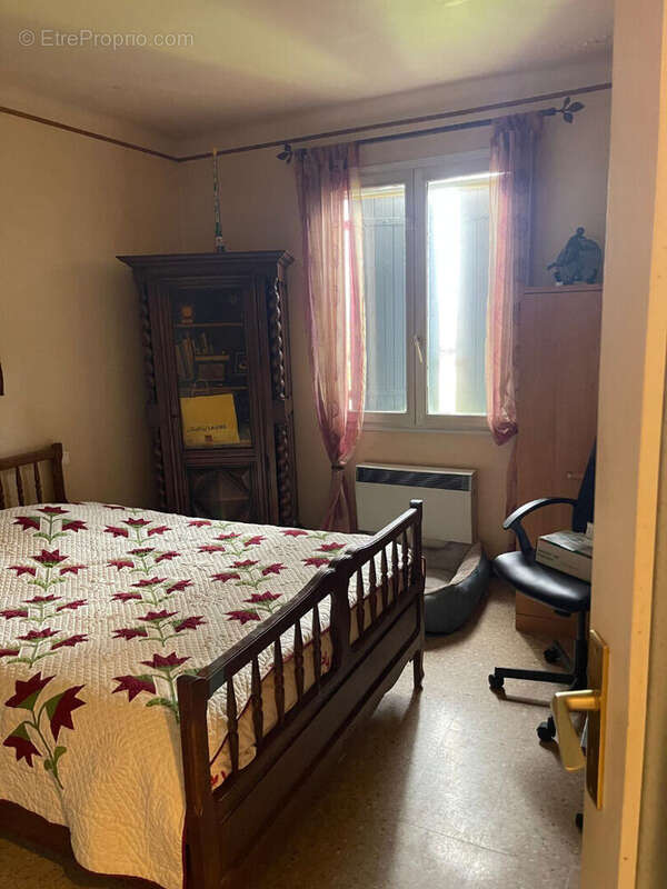 Maison à CHATEAUNEUF-DE-GADAGNE