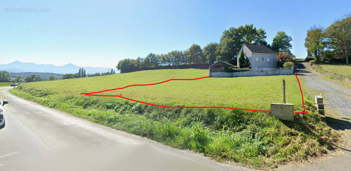 Appartement à LOUEY