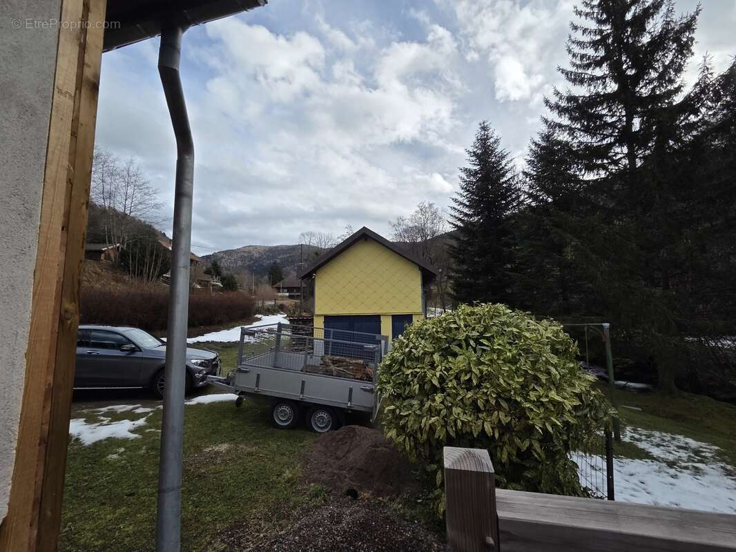 Maison à SAINT-MAURICE-SUR-MOSELLE