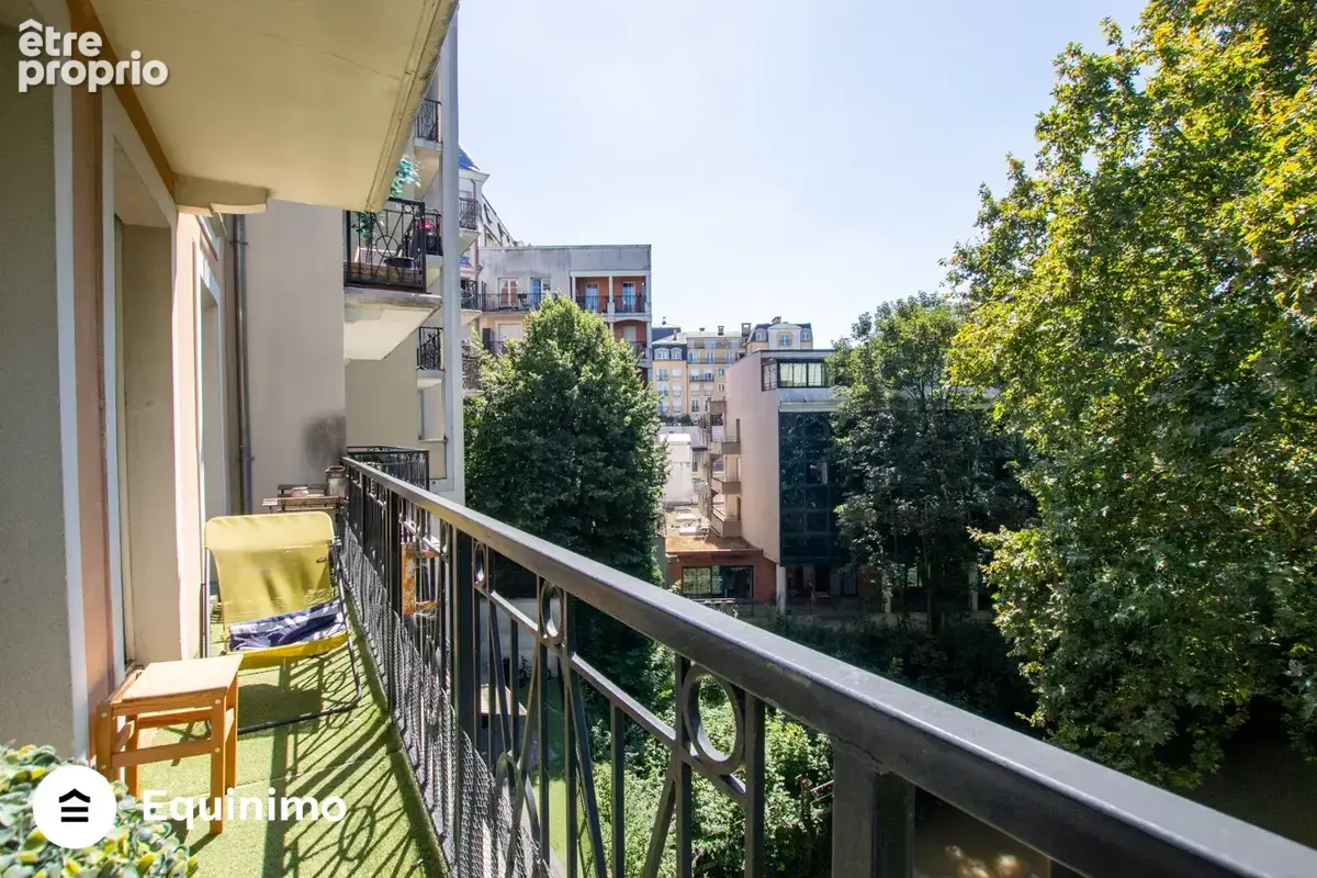 Appartement de 90m2, traversant, lumineux et en bon état, avec balcon et vue sur la Marne, situé Belvédère des - photo 10
