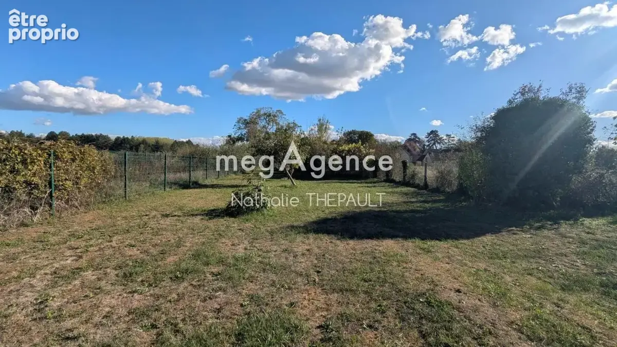 SAINT-MARTIN-LA-GARENNE, Terrain constructible de 1004m² - photo 3