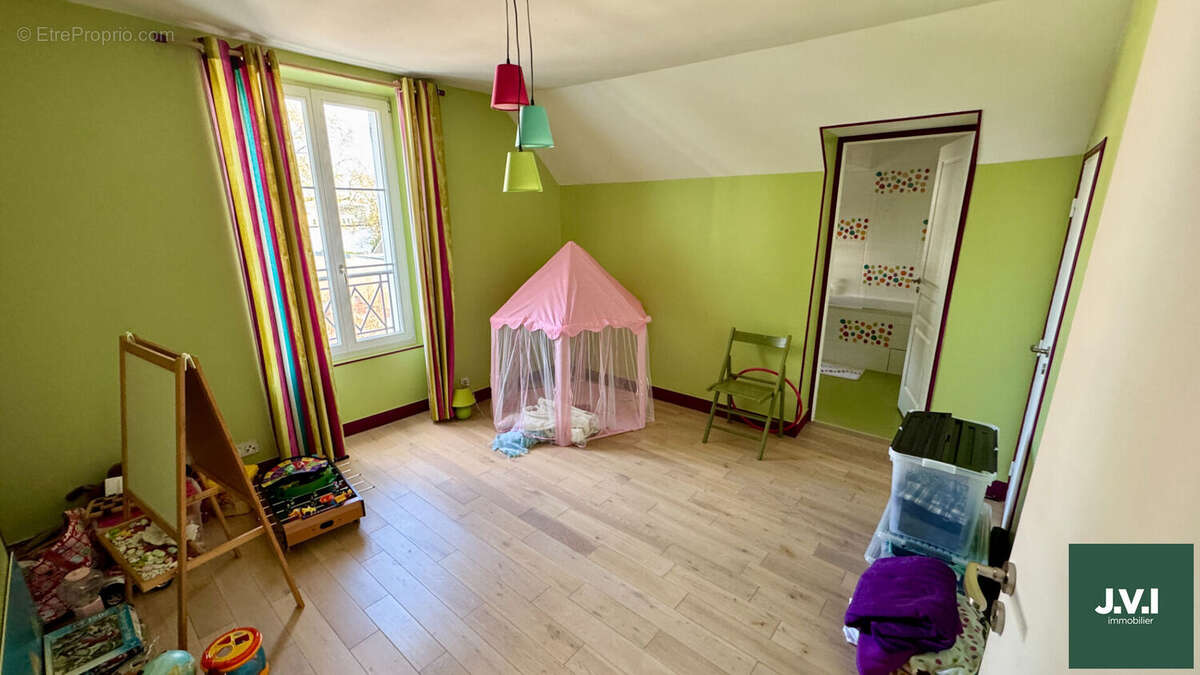 Maison à ENGHIEN-LES-BAINS