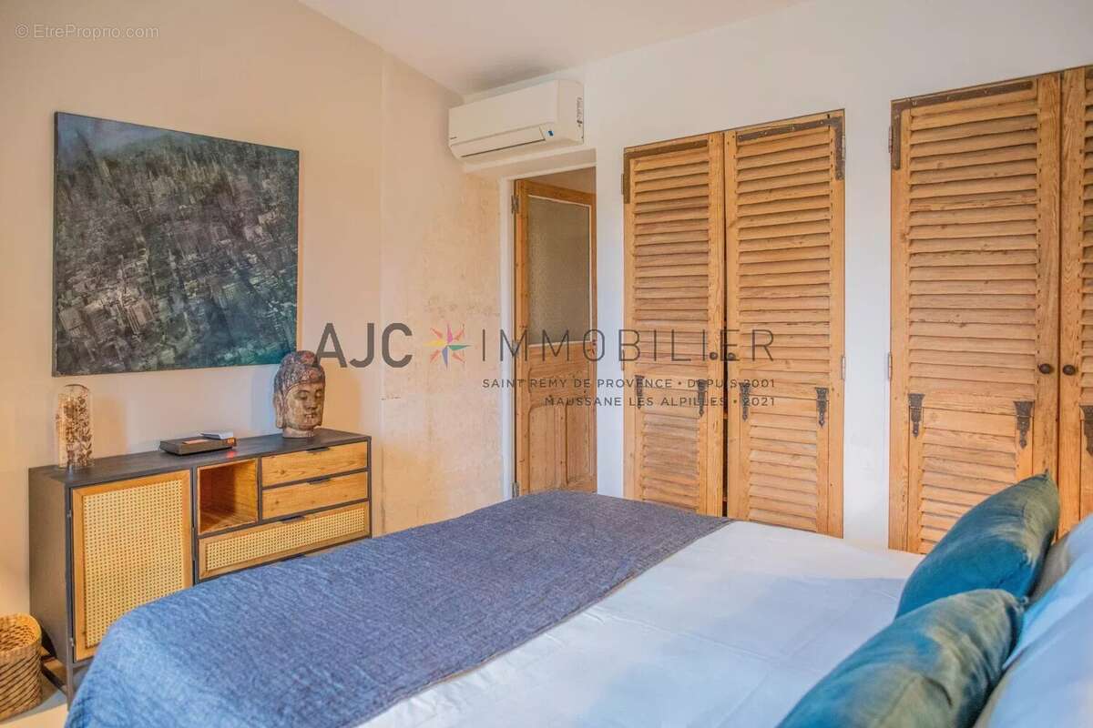 Maison à MAUSSANE-LES-ALPILLES