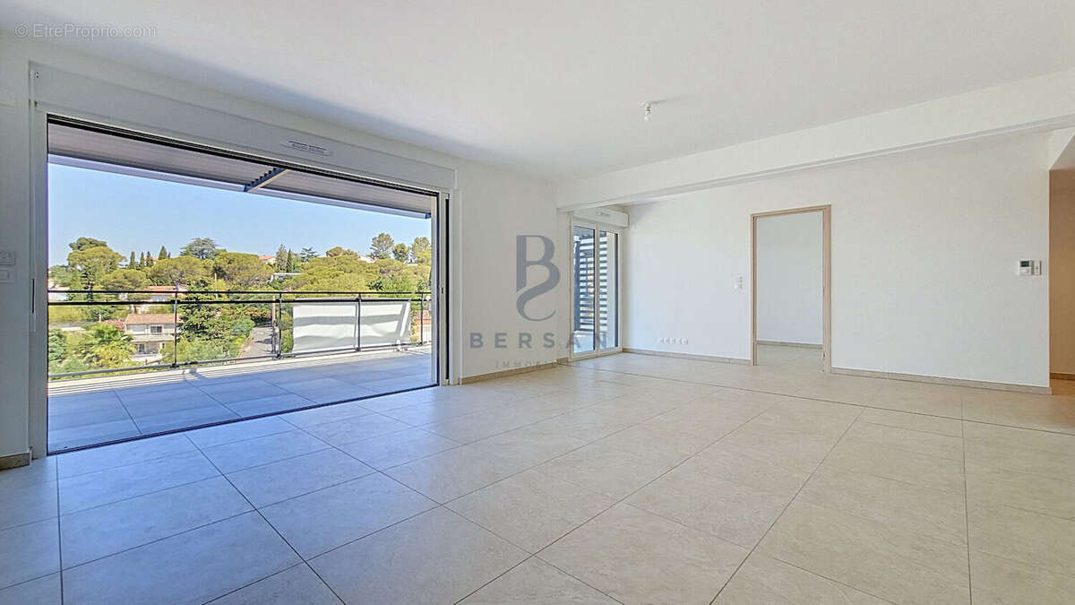 Appartement à SAINT-RAPHAEL