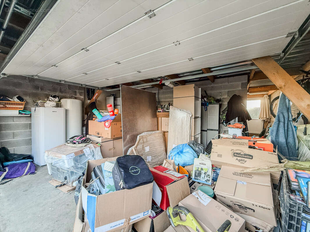 Maison à ROSIERES-EN-SANTERRE