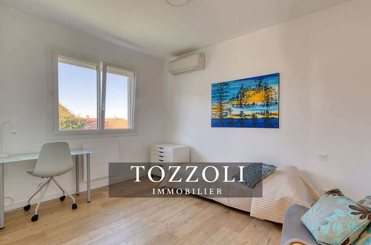 Maison à BOURGOIN-JALLIEU