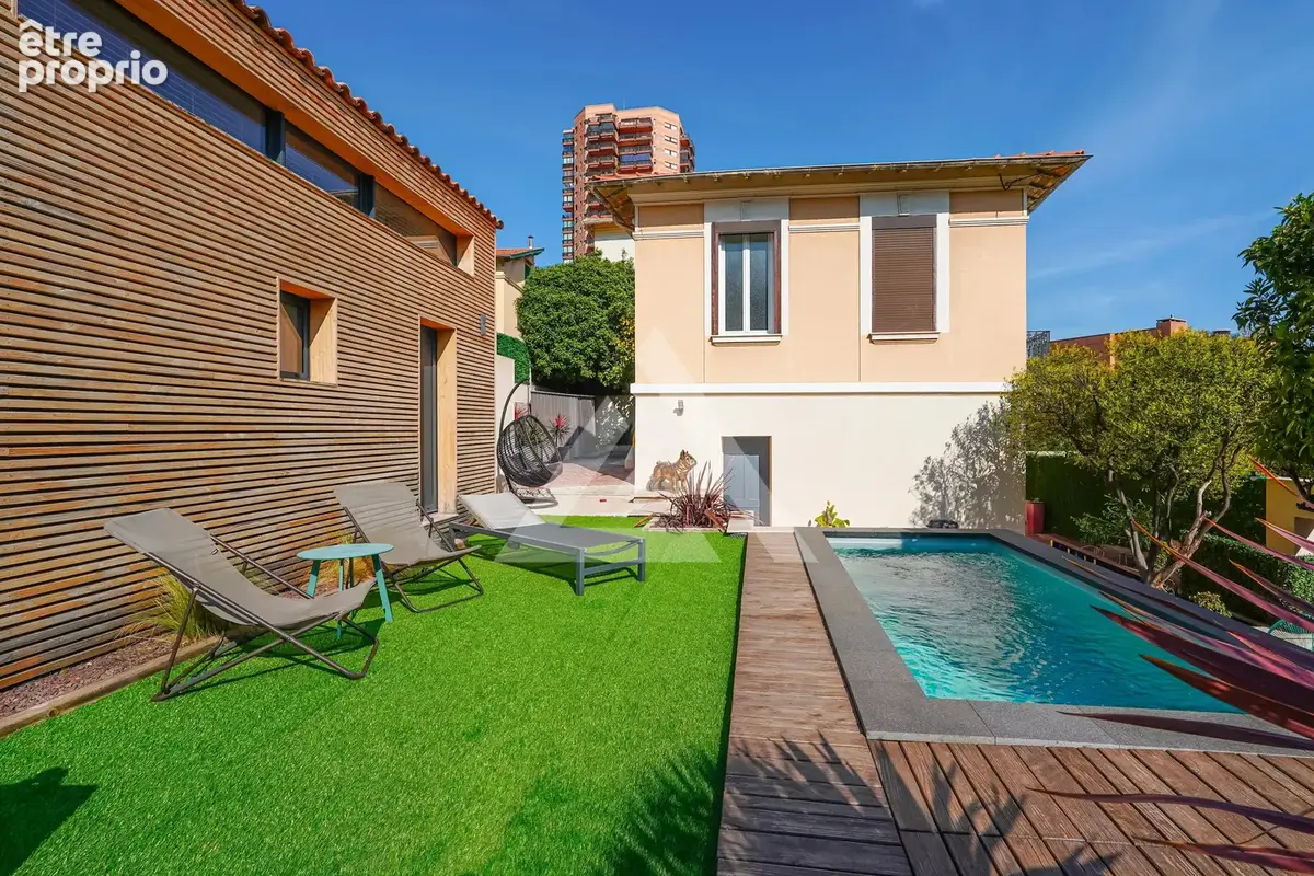 Villa  avec piscine - beausoleil - garage et parking - photo 3