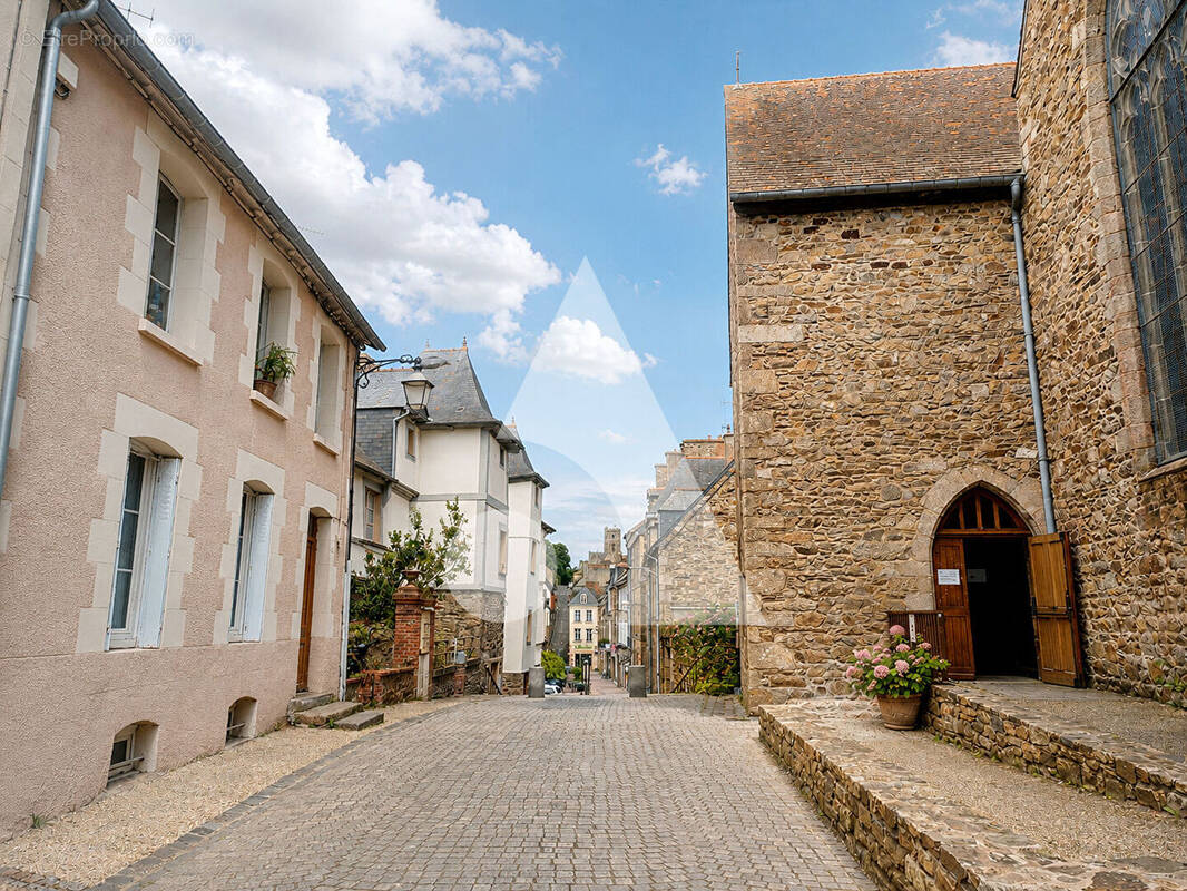Appartement à LAMBALLE