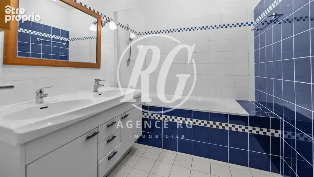 Appartement lumineux avec terrasse - photo 10