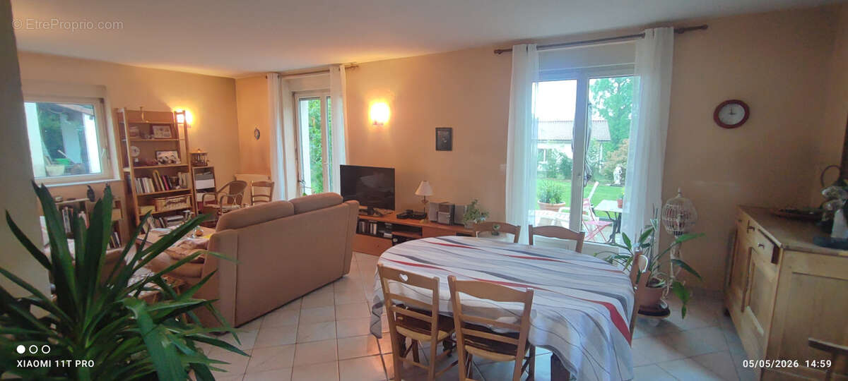 Maison à POLLIAT