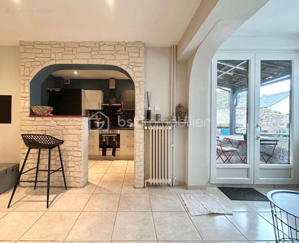 Grande maison avec local - photo 13
