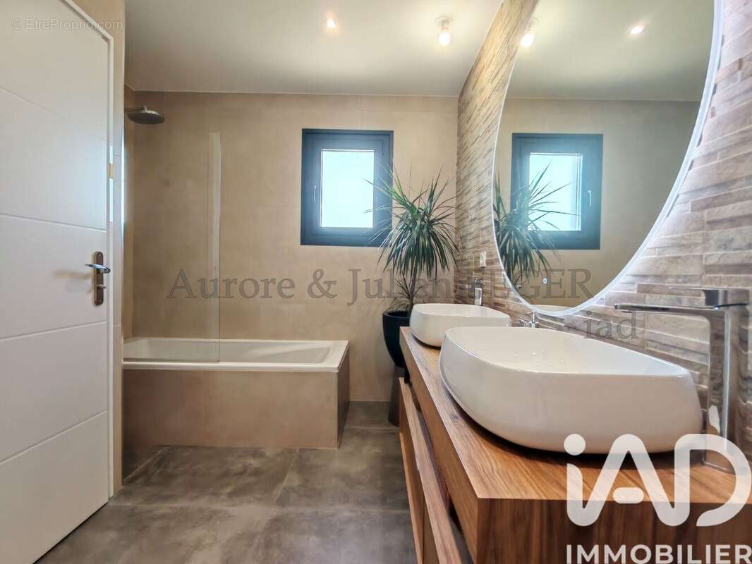 Maison 113 m² à Le Boulou  - photo 9
