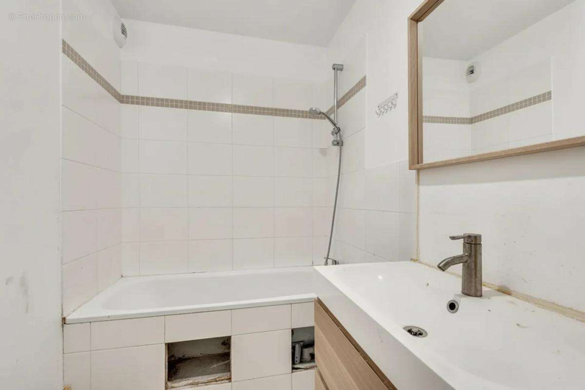 Appartement à LA COURNEUVE