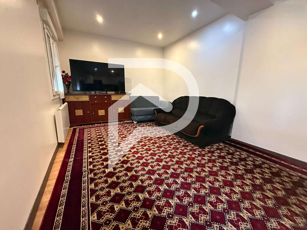 Maison à MONTATAIRE