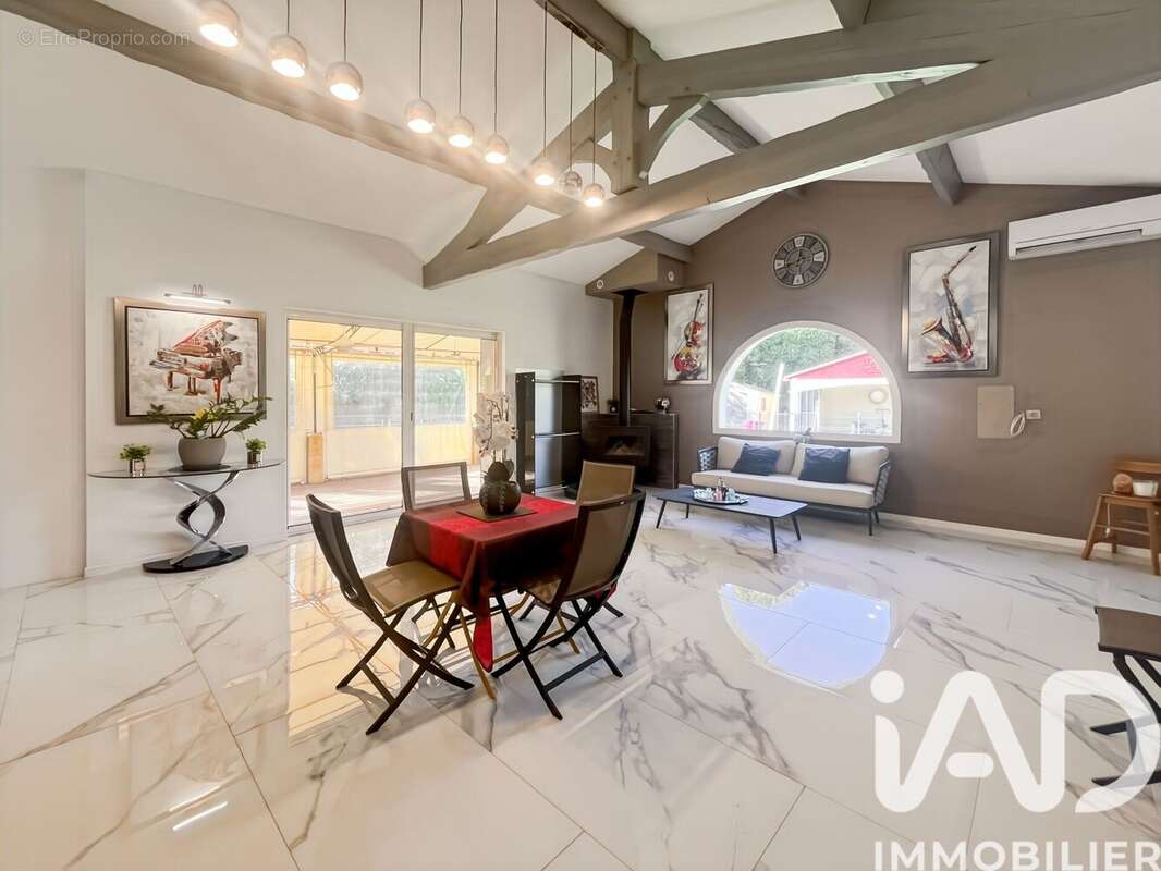 Photo 6 - Maison à SAINT-MATHIEU-DE-TREVIERS