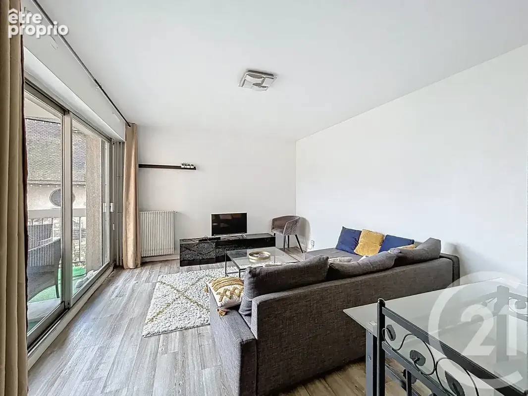 Appartement 2 pièces 48 m² à vendre à Melun (77000) - photo 2