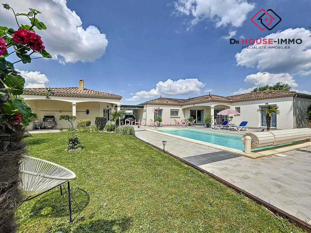 Maison à SAINT-LEON-SUR-L'ISLE