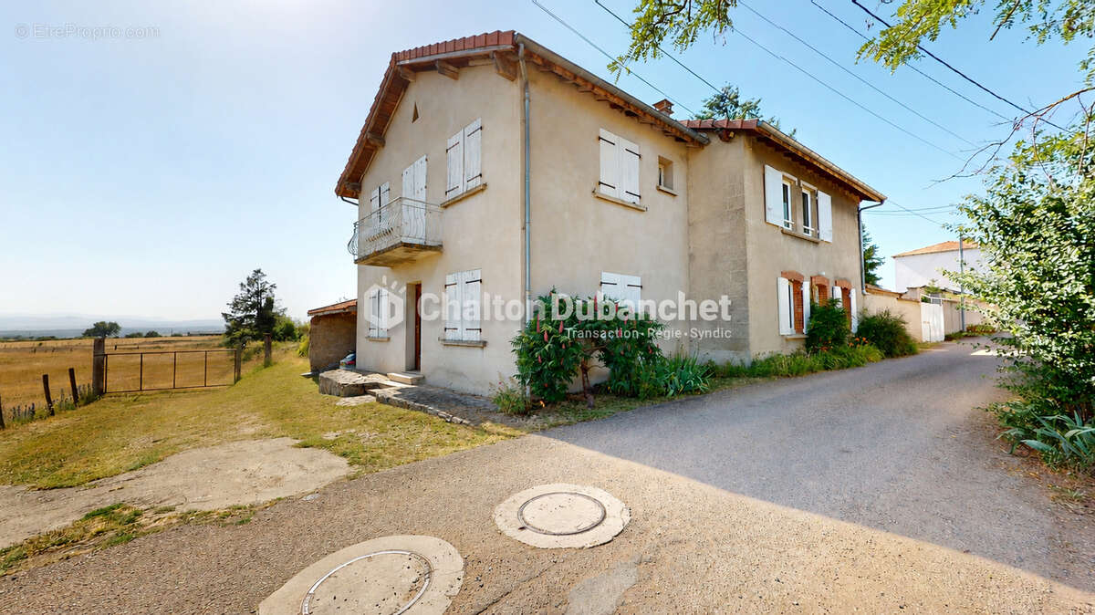 Maison à SAINT-JODARD